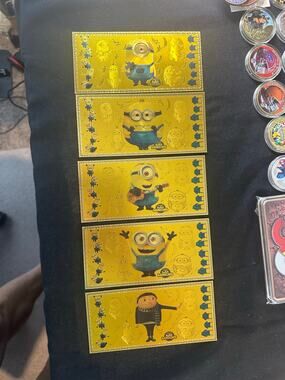Minions 5 Piece Gold Foil Novelty Note Set Gru Cartoon Collectibles